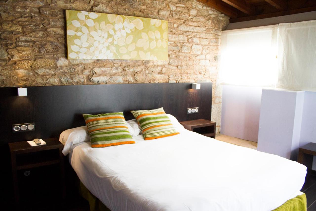 סנטיאגו דה קומפוסטלה Hotel A Tafona Do Peregrino מראה חיצוני תמונה